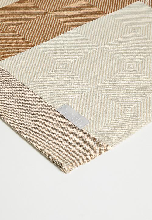 Haven & Earth  - Protea Bed Throw - Leather/Bone
