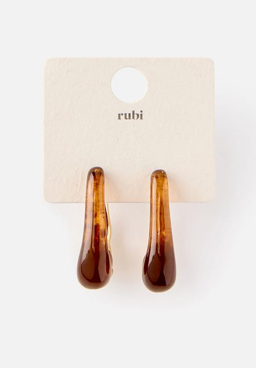 Rubi - Large hoop earring - up gold organic amber hoop