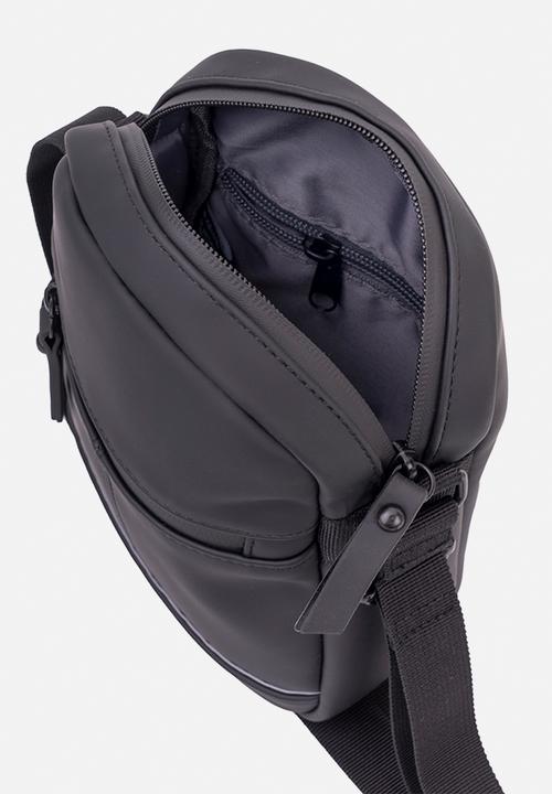 Cellini - Hydro Crossbody - Black