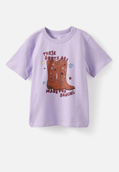 Cotton On - Essential Short Sleeve Graphic Tee - Vintage Lilac/Cowgirl Boots