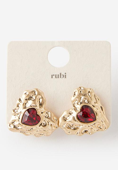 Rubi - Small charm earring - up gold trinket heart red stone