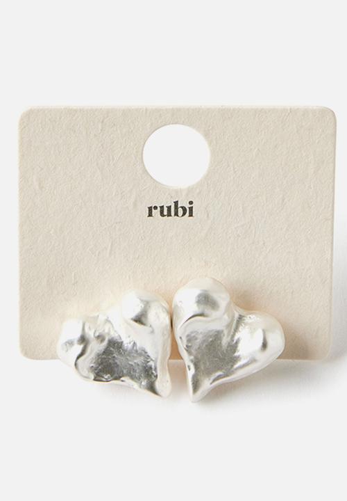 Rubi - Small charm earring - up y2k pearl heart