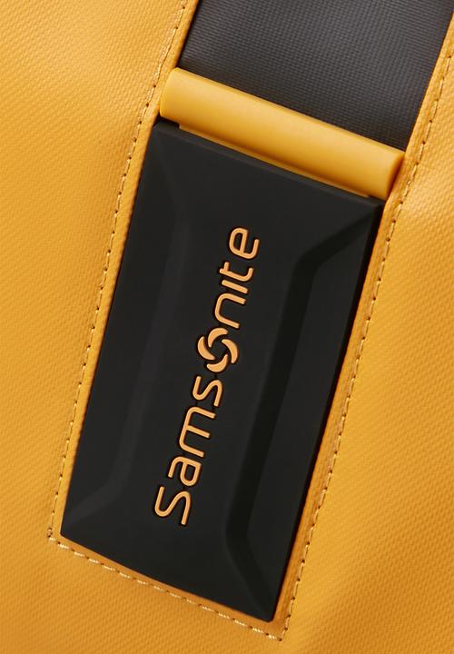 Samsonite - Paradiver Light Hanging Toilet Kit - Yellow