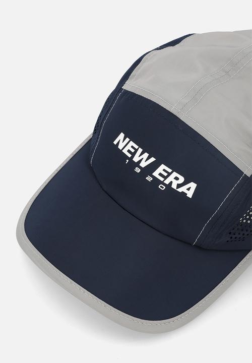 New Era - Colour Block Runner New Era - Navy