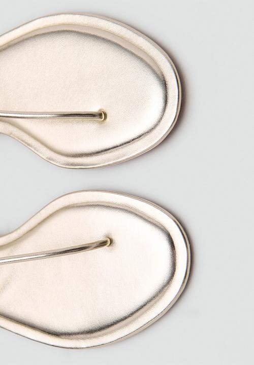 MANGO - Mina t-bar post ankle strap - gold