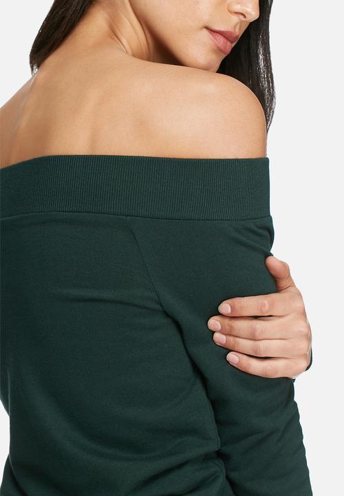 Noisy May - Chase off shoulder sweat