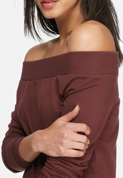 Noisy May - Chase off shoulder sweat