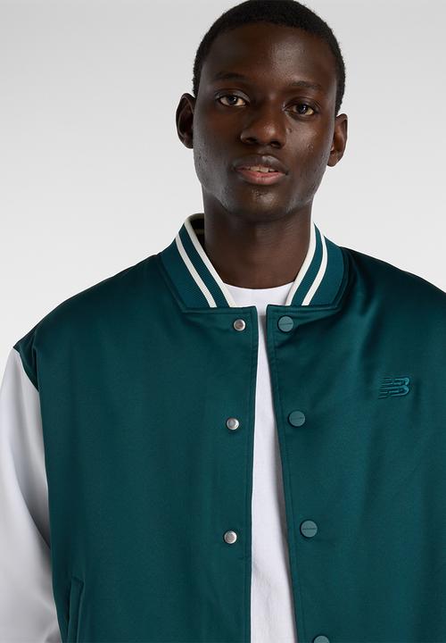New Balance  - NB Athletics Varsity Jacket - Green/White