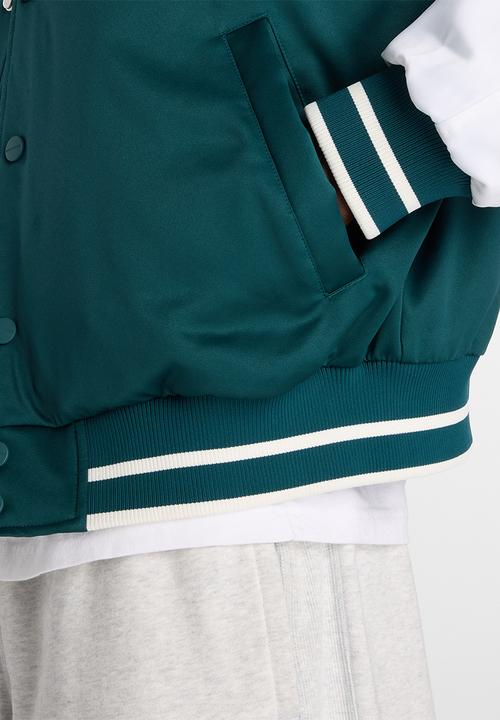 New Balance  - NB Athletics Varsity Jacket - Green/White