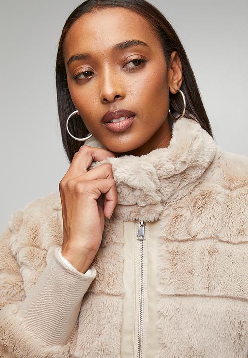 L/S Faux Fur Zip Through Jacket - Beige