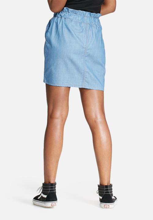 dailyfriday - Short paper bag skirt