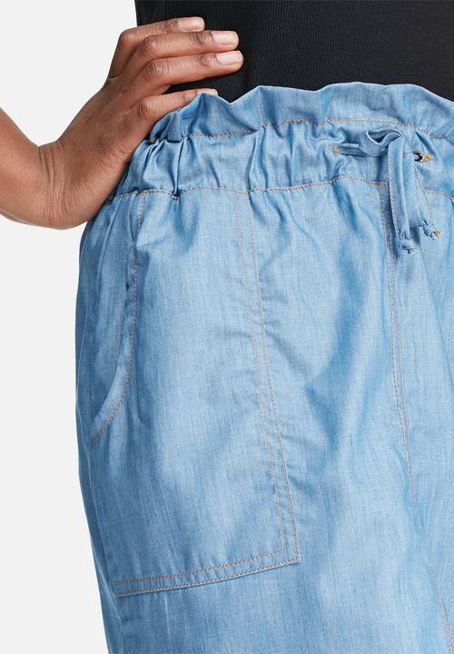 dailyfriday - Short paper bag skirt