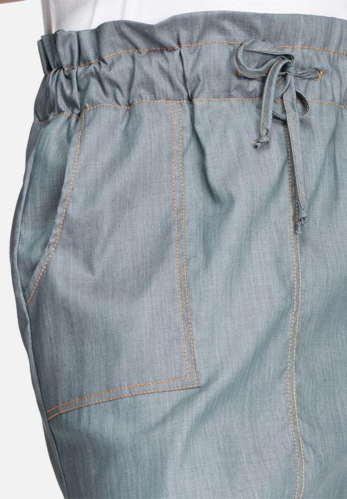 dailyfriday - Short paper bag skirt