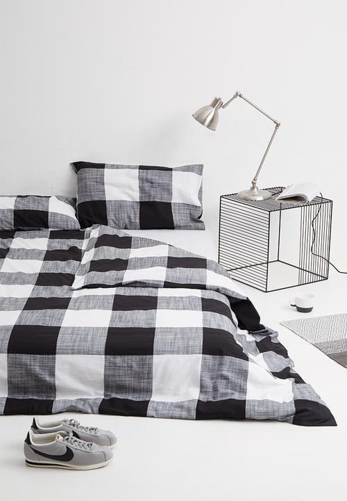 Sixth Floor - Gilbert duvet set