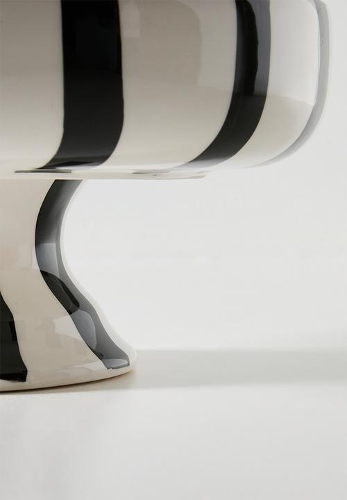 Urchin Art - Serving bowl short w stand - black stripes