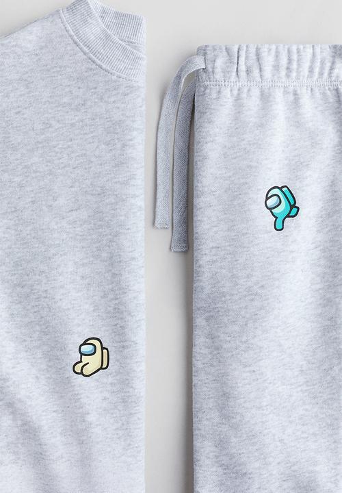 H&M - 2-Piece printed sweatshirt set - light grey marl/among us