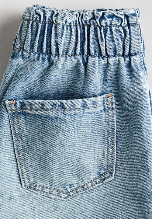 H&M - Paper bag denim shorts - light denim blue