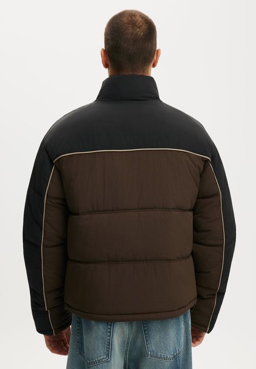 Cotton On - Puffer Jacket - choc/panelled