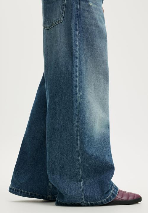 Cotton On - Y2K Super Baggy Jean - Radio Blue