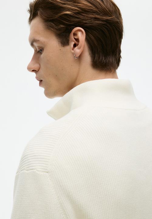 H&M - Regular fit zip-top jumper - white