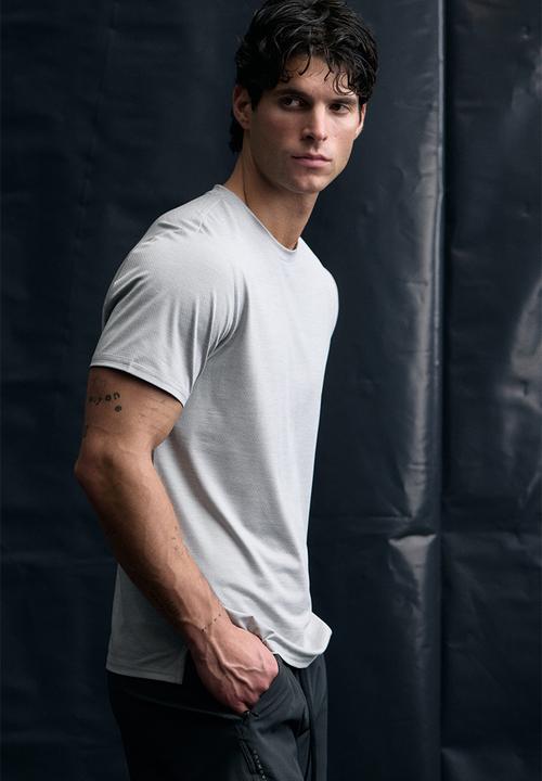 H&M - Mesh sports T-shirt with drymove™ - grey marl