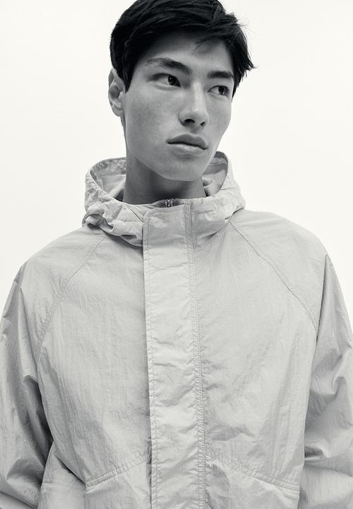 H&M - Loose fit nylon windbreaker - light beige