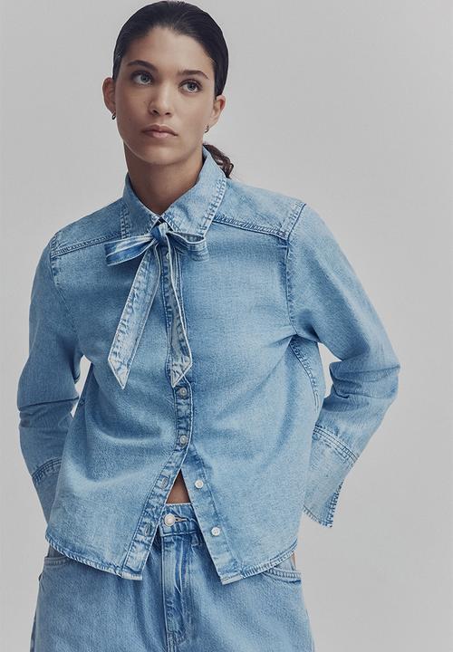H&M - Bow-detail denim blouse - light denim blue