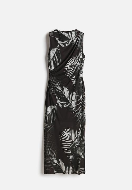 H&M - Draped midi dress - black/patterned