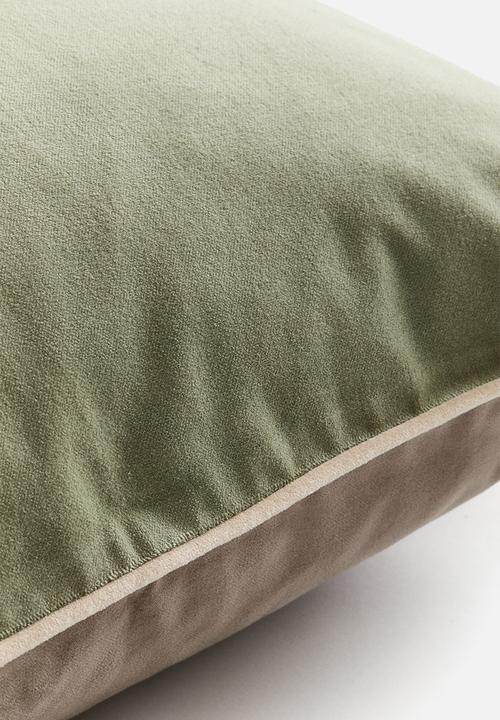 H&M - Piping-detail velvet cushion cover - light green/greige