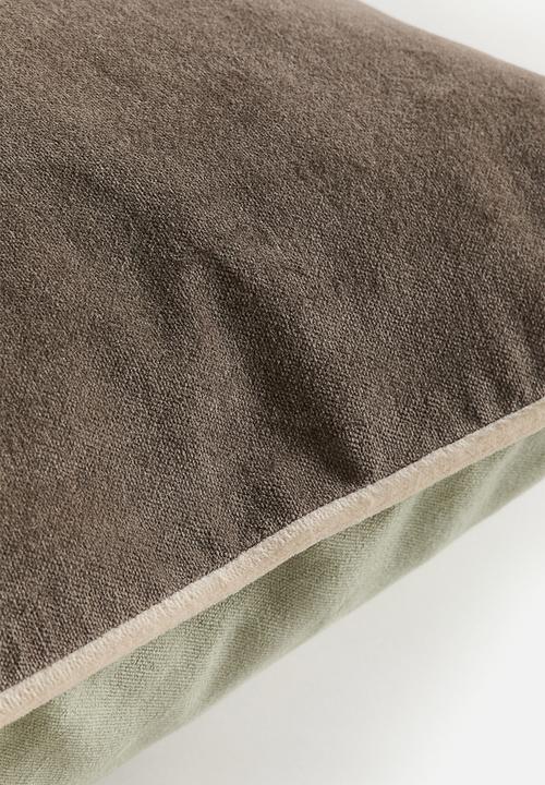 H&M - Piping-detail velvet cushion cover - light green/greige