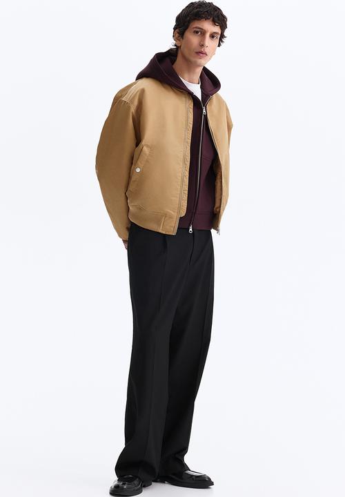 H&M - Padded nylon bomber jacket - dusty beige
