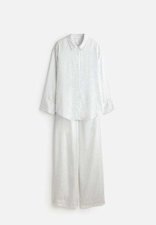 H&M - Lyocell pyjamas - white/pinstriped