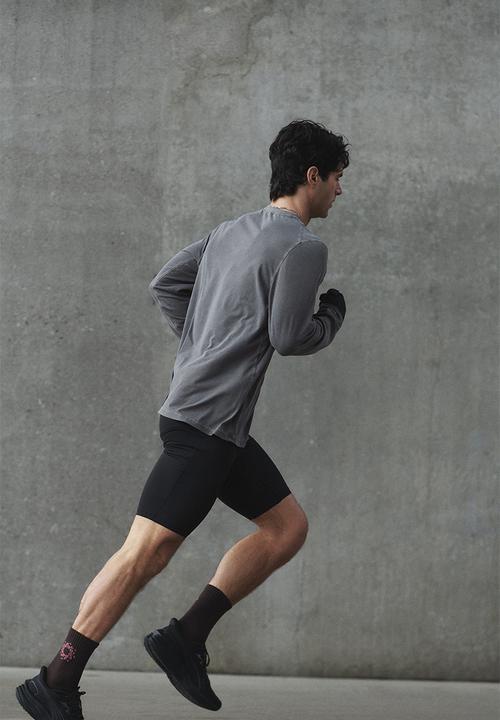 H&M - Regular fit long-sleeve sports top with drymove - dark grey