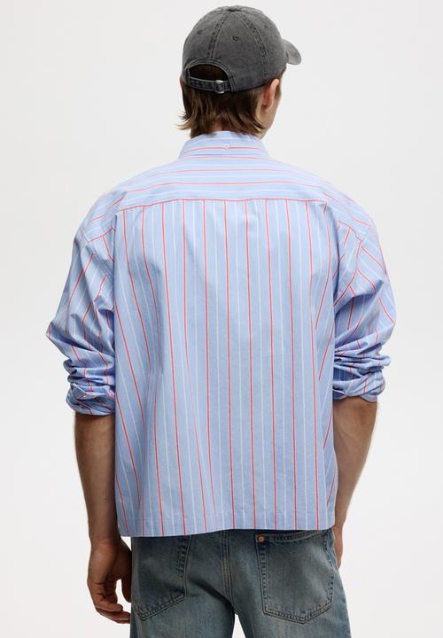 H&M - Relaxed fit cotton shirt - light blue/striped
