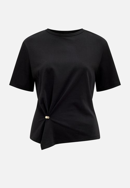 Forever New - Lani hardware detail T-shirt in black