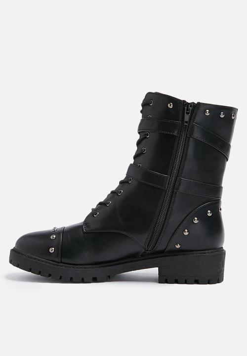 Daisy Street - Buckle studded boot