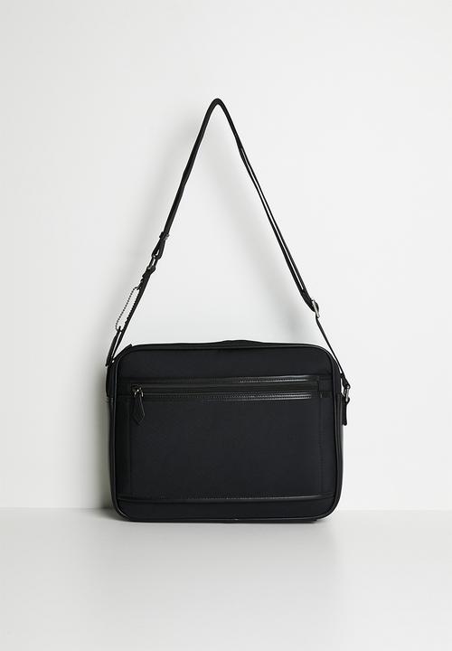 POLO - Metro Document Crossbody - Black Iconic