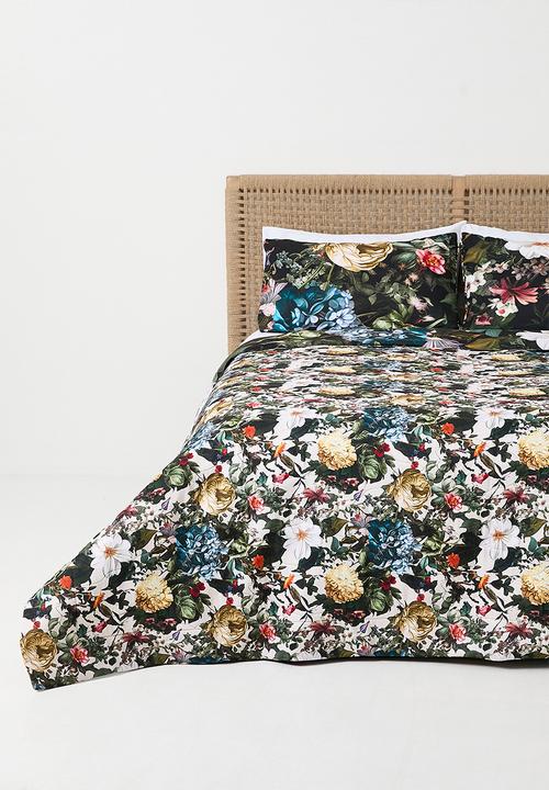 Sixth Floor - After Twilight 200x230 coverlet - multi
