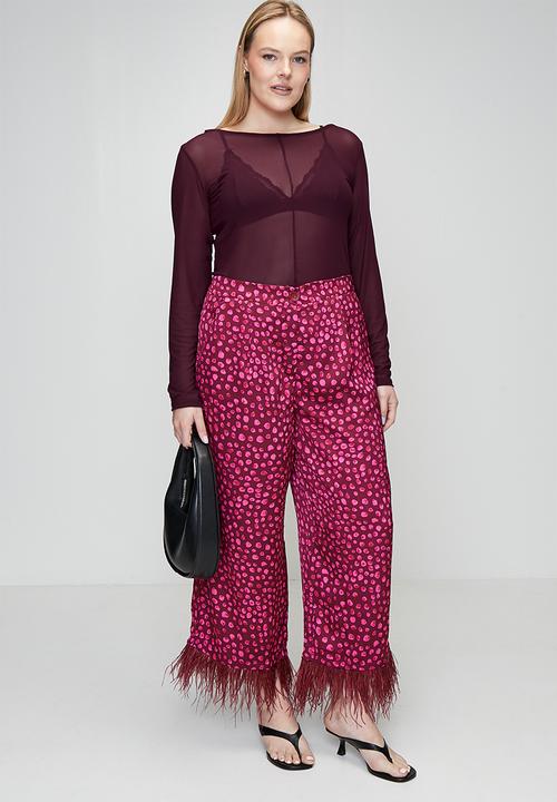 Me&B - Plus Crew Neck Mesh Top - Burgundy