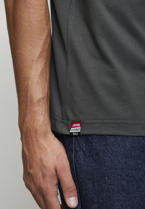 JEEP - Core Logo Grill Tee - Grey