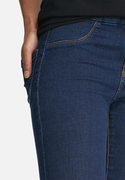 Vero Moda - Majse slim jeans