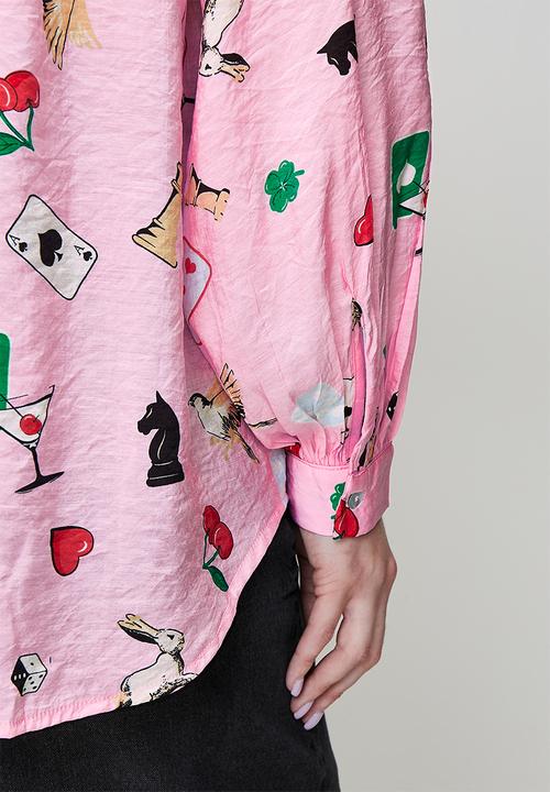 Me&B - Plus Bellow Sleeve Shirt in Players Print - Light Pink