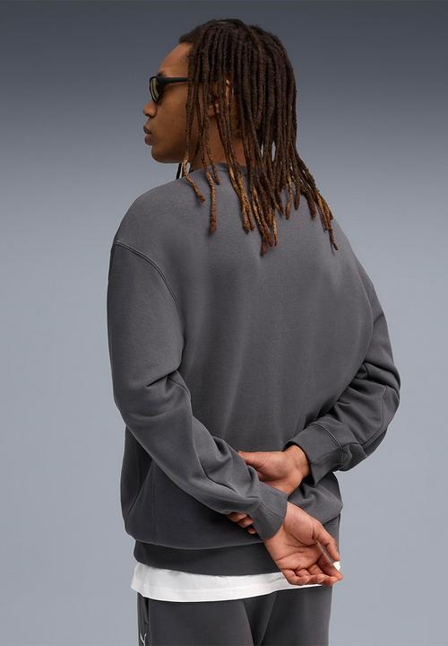 PUMA - Wardrope ESS Relaxed Crew TR Sweatshirt- Dusky Grey
