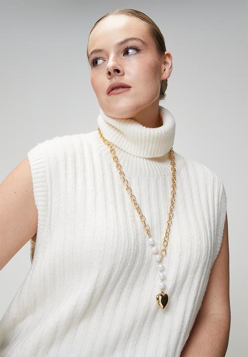 Tessa Design - Edena Pearl Chain Necklace With Heart Pendant - Gold
