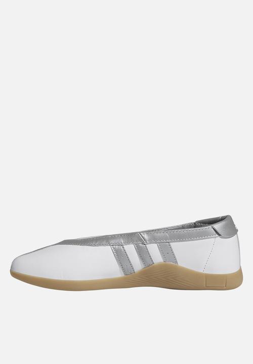 adidas Originals - Taekwondo Mei Ballet W - Ftwr White/Silver Met./Gum 4