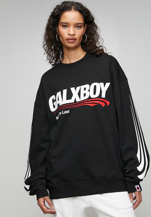 CALL ME CREW NECK - BLACK