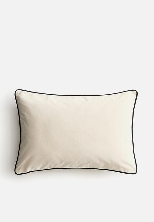 H&M - Piping-detail velvet cushion cover - light beige/brown