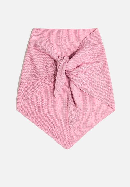 H&M - Garter-stitched triangle scarf - pink