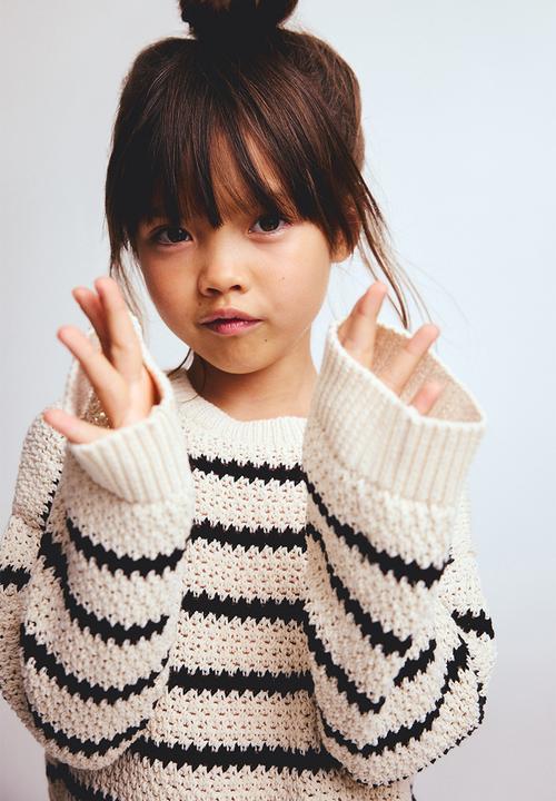 H&M - Hole-knit jumper - light beige/striped