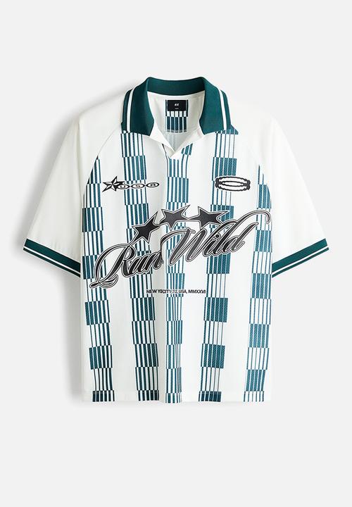 H&M - Loose fit football shirt - white/run wild